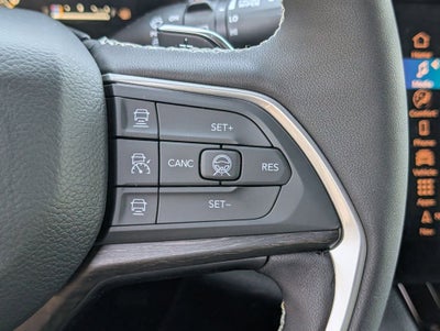 2026 Jeep Grand Cherokee GRAND CHEROKEE L LAREDO ALTITUDE 4X4