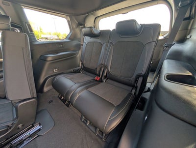 2026 Jeep Grand Cherokee GRAND CHEROKEE L LAREDO ALTITUDE 4X4