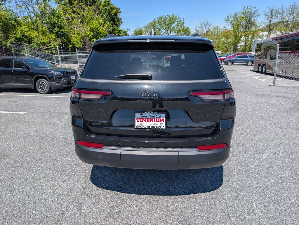 2026 Jeep Grand Cherokee GRAND CHEROKEE L LAREDO ALTITUDE 4X4