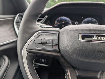 2026 Jeep Grand Cherokee GRAND CHEROKEE L LAREDO ALTITUDE 4X4