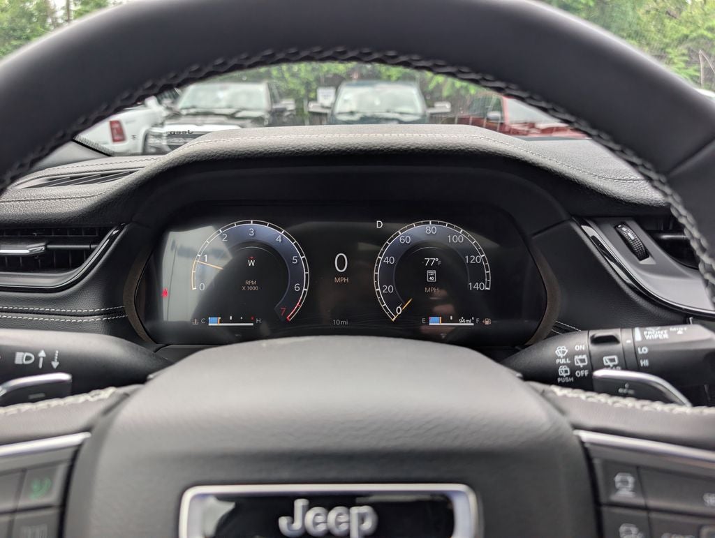 2026 Jeep Grand Cherokee GRAND CHEROKEE L LAREDO ALTITUDE 4X4
