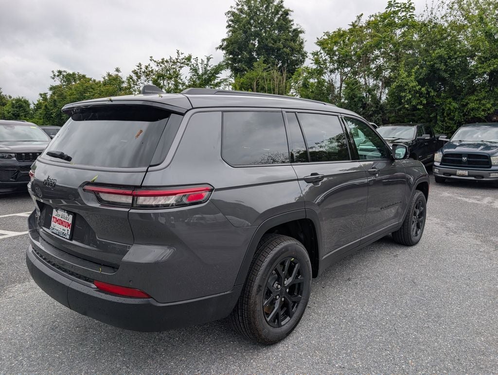 2026 Jeep Grand Cherokee GRAND CHEROKEE L LAREDO ALTITUDE 4X4