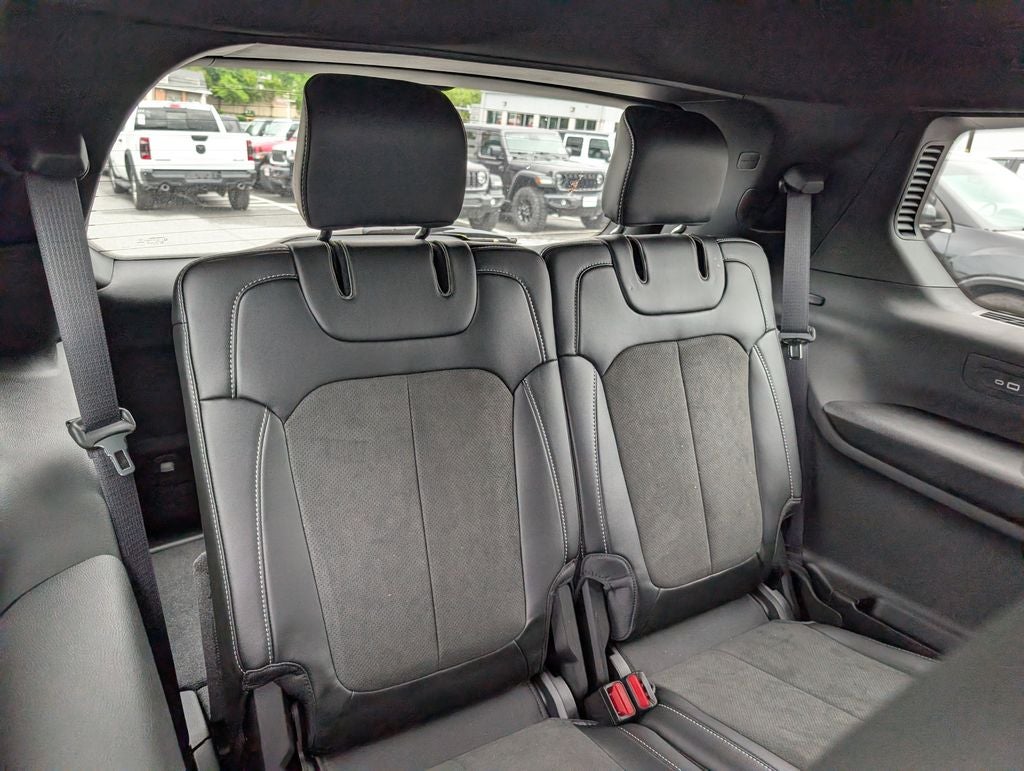 2026 Jeep Grand Cherokee GRAND CHEROKEE L LAREDO ALTITUDE 4X4
