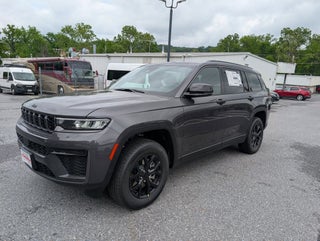 2026 Jeep Grand Cherokee GRAND CHEROKEE L LAREDO ALTITUDE 4X4