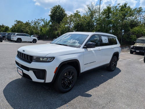 2026 Jeep Grand Cherokee GRAND CHEROKEE L LAREDO ALTITUDE 4X4