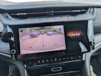 2026 Jeep Grand Cherokee GRAND CHEROKEE L LAREDO ALTITUDE 4X4