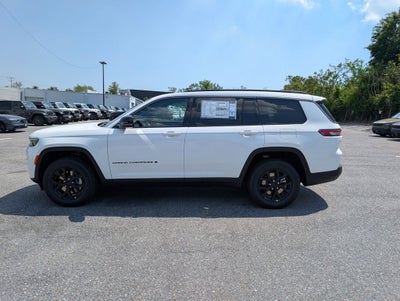 2026 Jeep Grand Cherokee GRAND CHEROKEE L LAREDO ALTITUDE 4X4