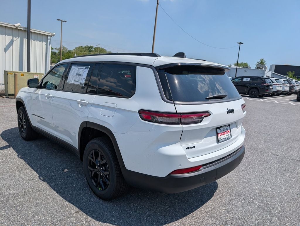 2026 Jeep Grand Cherokee GRAND CHEROKEE L LAREDO ALTITUDE 4X4