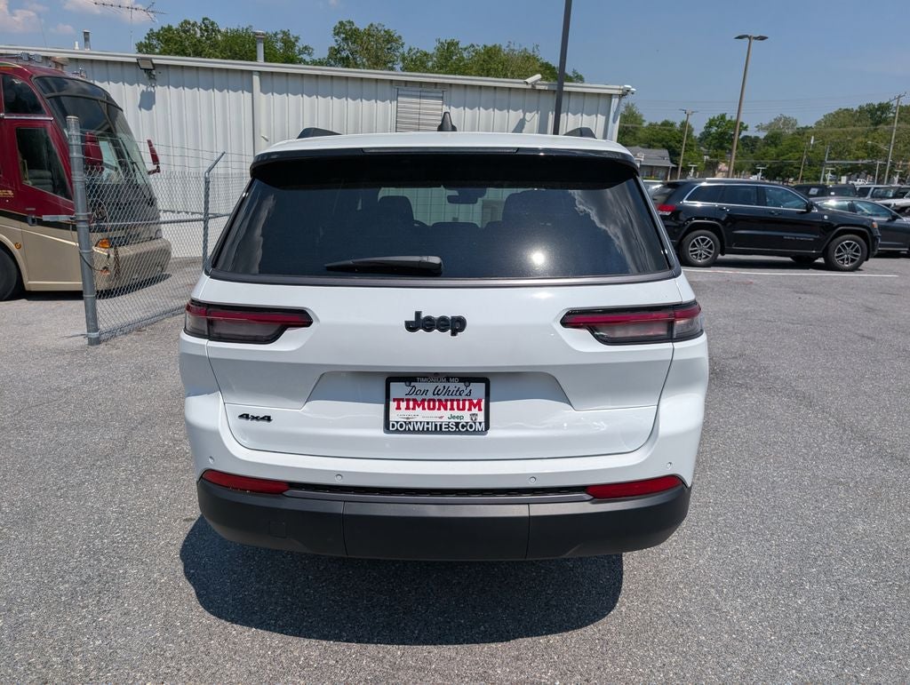 2026 Jeep Grand Cherokee GRAND CHEROKEE L LAREDO ALTITUDE 4X4