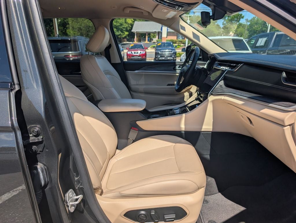2022 Jeep Grand Cherokee L Limited 4x4