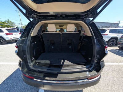 2022 Jeep Grand Cherokee L Limited 4x4