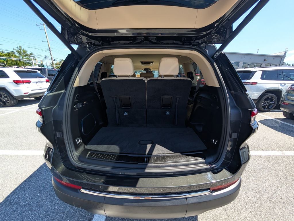 2022 Jeep Grand Cherokee L Limited 4x4