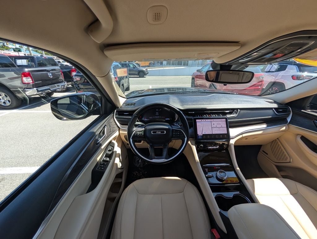 2022 Jeep Grand Cherokee L Limited 4x4