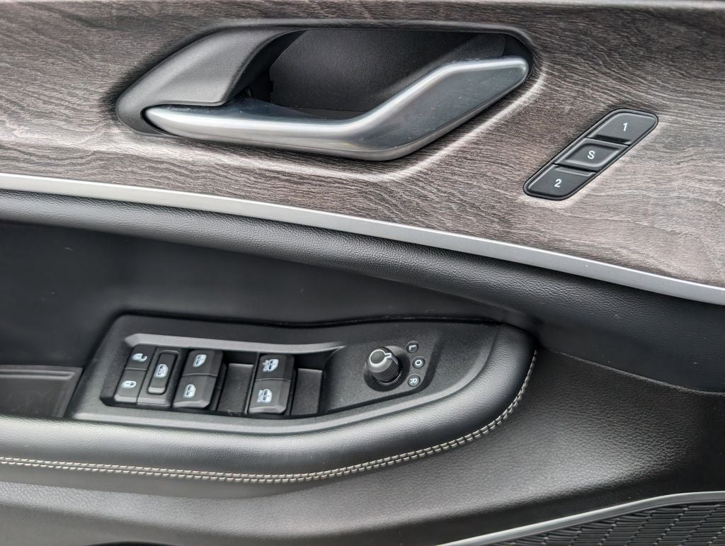 2022 Jeep Grand Cherokee L Limited 4x4