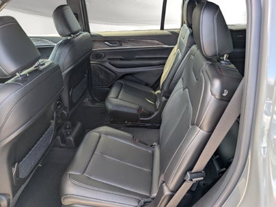 2027 Jeep Grand Cherokee GRAND CHEROKEE L LIMITED 4X4