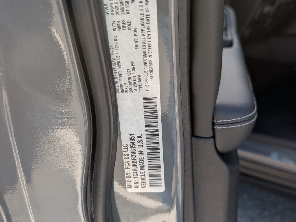 2027 Jeep Grand Cherokee GRAND CHEROKEE L LIMITED 4X4