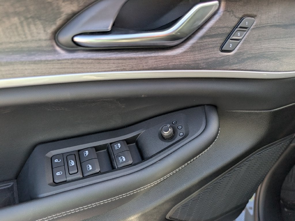 2027 Jeep Grand Cherokee GRAND CHEROKEE L LIMITED 4X4