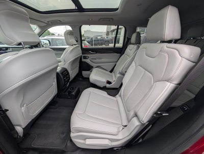 2022 Jeep Grand Cherokee L Overland 4x4