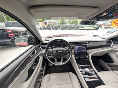 2022 Jeep Grand Cherokee L Overland 4x4