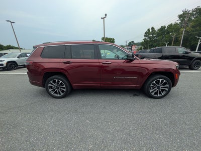 2022 Jeep Grand Cherokee L Overland 4x4