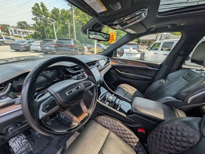 2023 Jeep Grand Cherokee L Summit 4x4