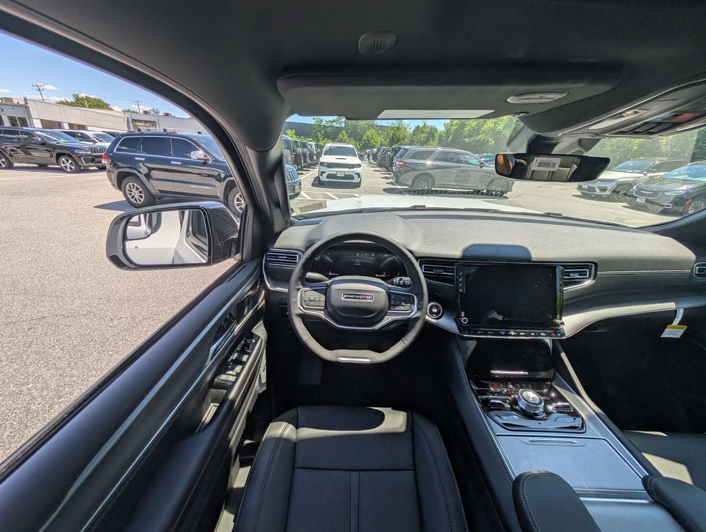 2026 Jeep Grand Wagoneer GRAND WAGONEER UPLAND 4X4