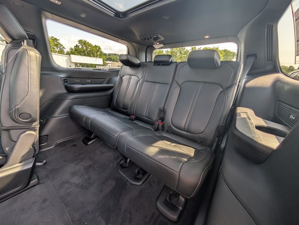 2026 Jeep Grand Wagoneer Limited Reserve
