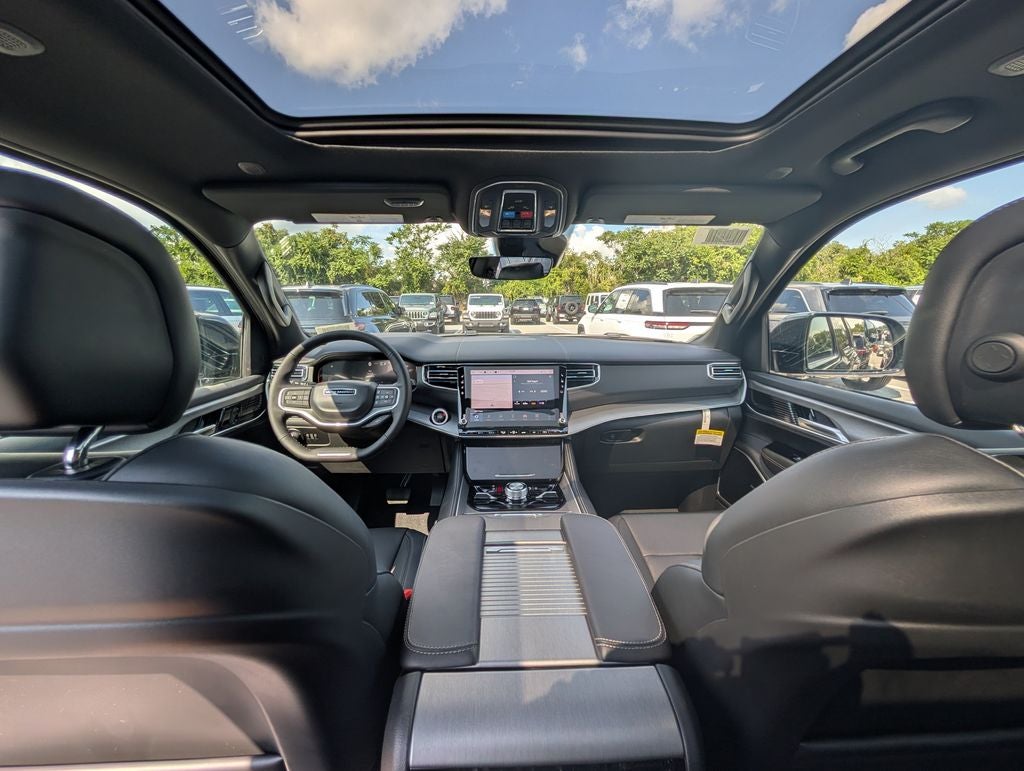 2026 Jeep Grand Wagoneer Limited Reserve