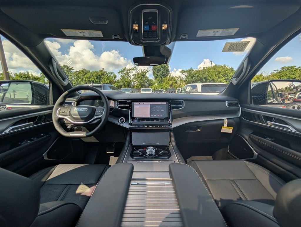 2026 Jeep Grand Wagoneer Limited Reserve