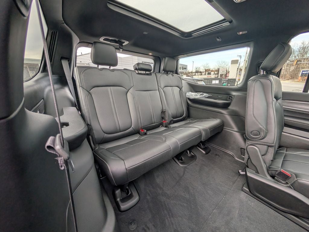 2026 Jeep Grand Wagoneer GRAND WAGONEER LIMITED ALTITUDE 4X4