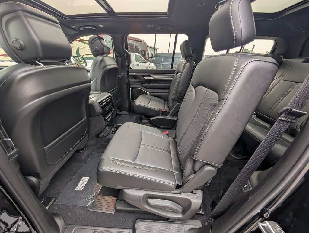 2026 Jeep Grand Wagoneer Limited Altitude
