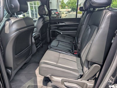 2023 Jeep Wagoneer Series III 4x4