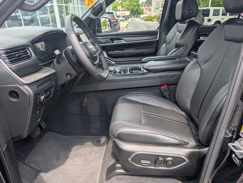 2023 Jeep Wagoneer Series III 4x4