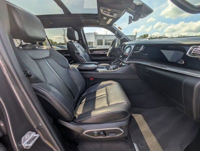 2022 Jeep Wagoneer Series III 4x4