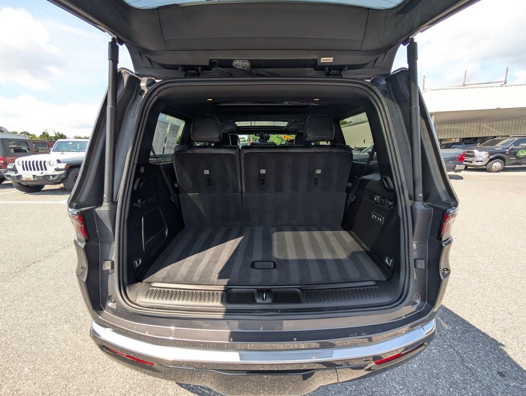2022 Jeep Wagoneer Series III 4x4