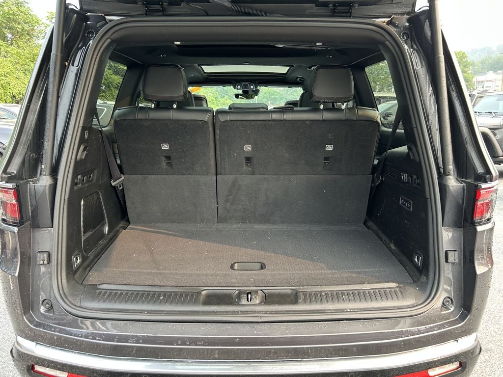 2022 Jeep Wagoneer Series III