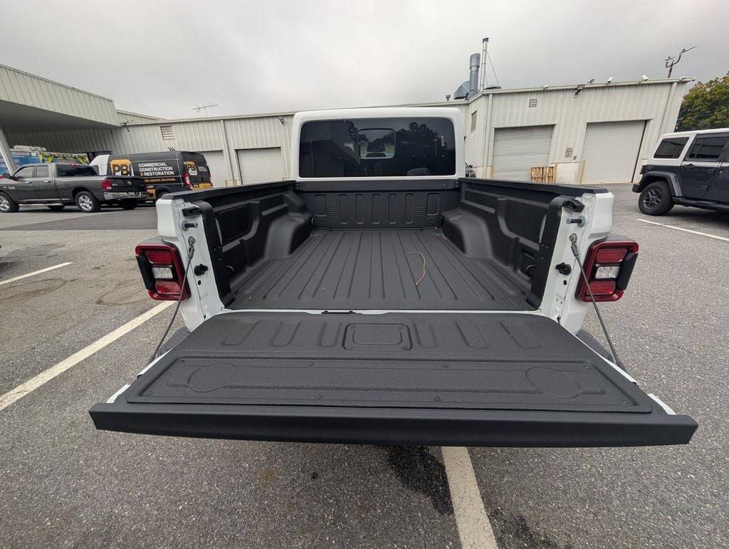 2026 Jeep Gladiator GLADIATOR SPORT S 4X4