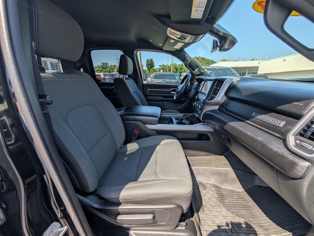 2023 RAM 1500 Big Horn Quad Cab 4x4 6'4' Box