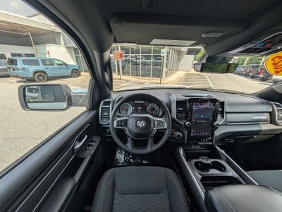 2025 RAM 1500 Big Horn Crew Cab 4x4 6'4' Box