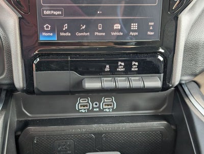 2025 RAM 1500 Big Horn Crew Cab 4x4 6'4' Box