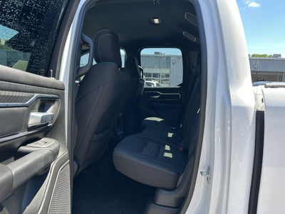 2025 RAM 1500 Big Horn Crew Cab 4x4 6'4' Box