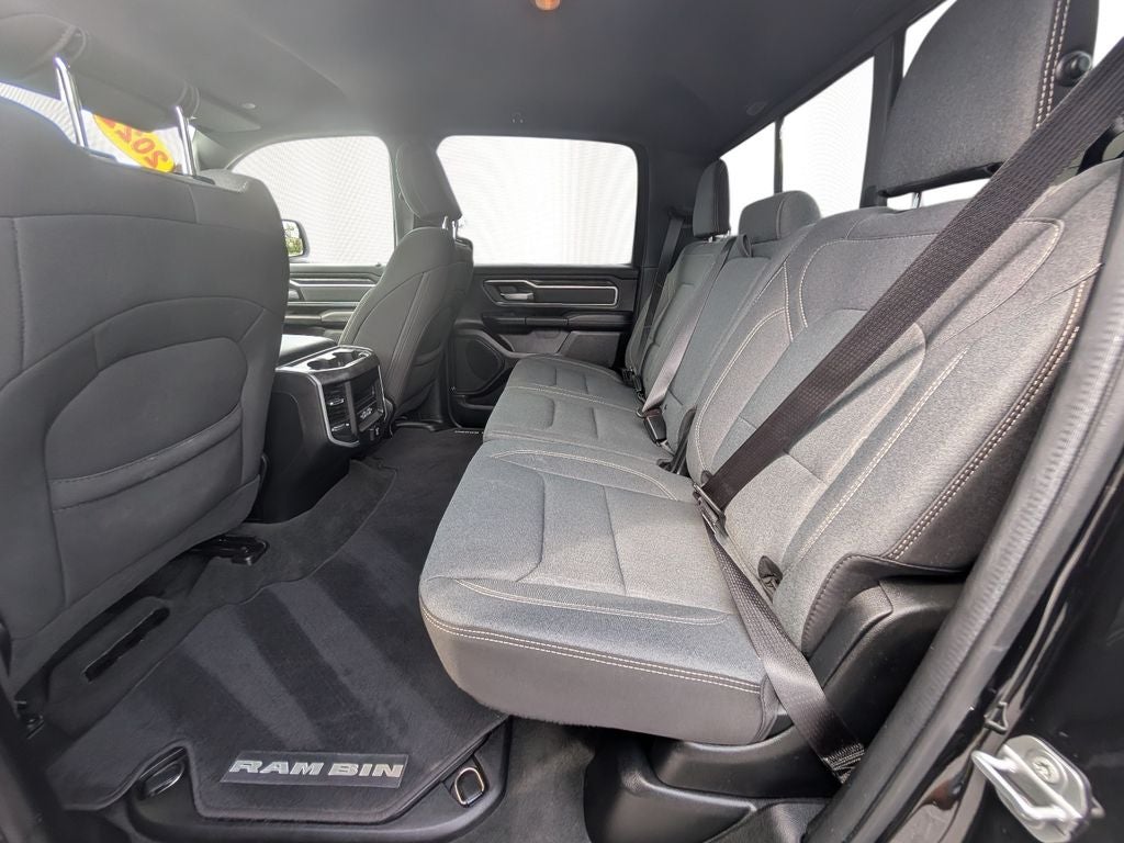 2022 RAM 1500 Big Horn Crew Cab 4x4 5'7' Box