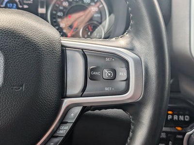 2022 RAM 1500 Big Horn Crew Cab 4x4 5'7' Box