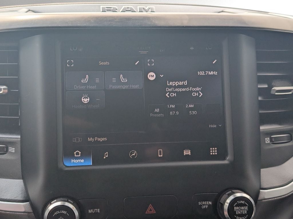 2022 RAM 1500 Big Horn Crew Cab 4x4 5'7' Box