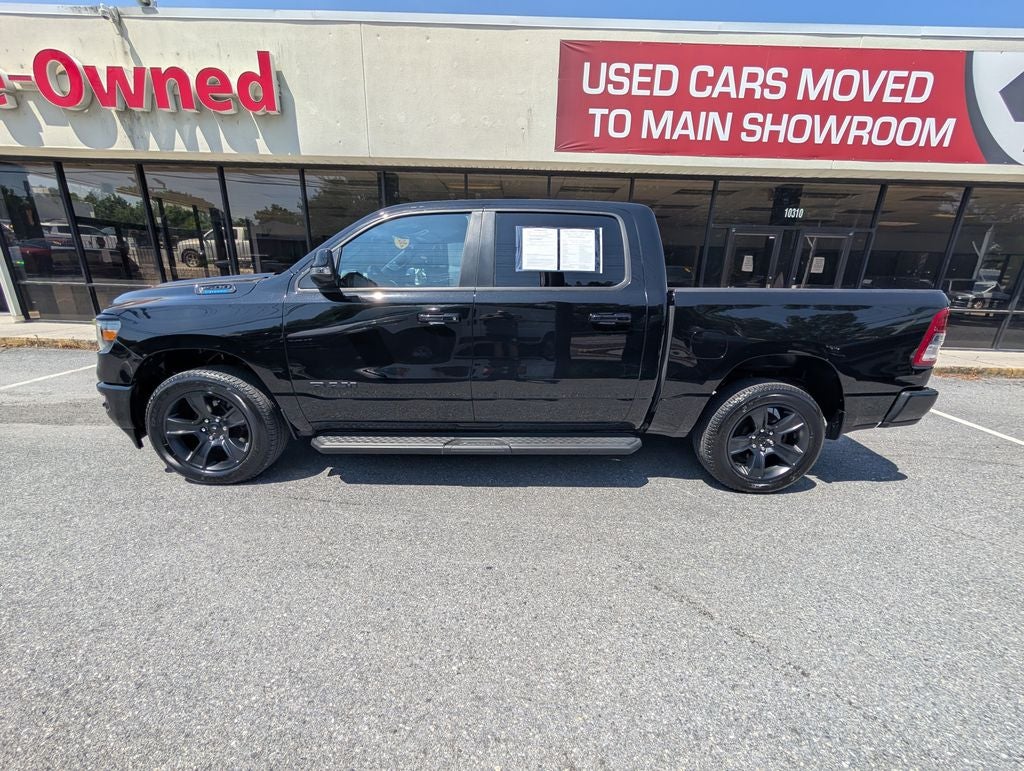 2023 RAM 1500 Big Horn Crew Cab 4x4 5'7' Box