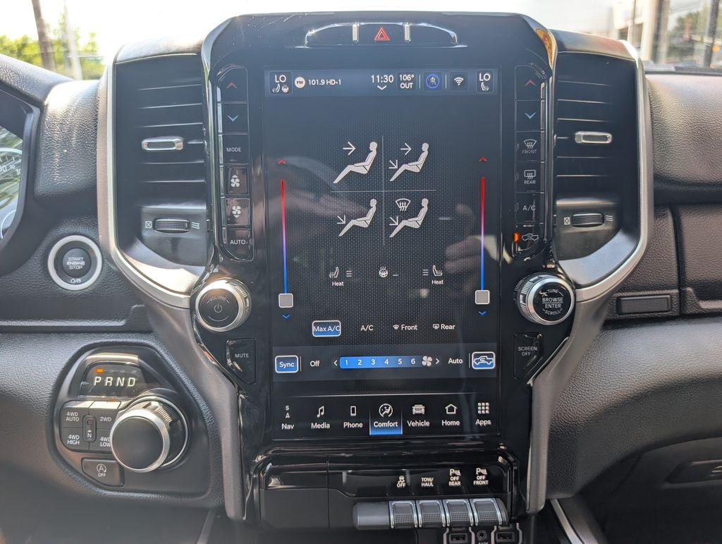 2023 RAM 1500 Big Horn Crew Cab 4x4 5'7' Box