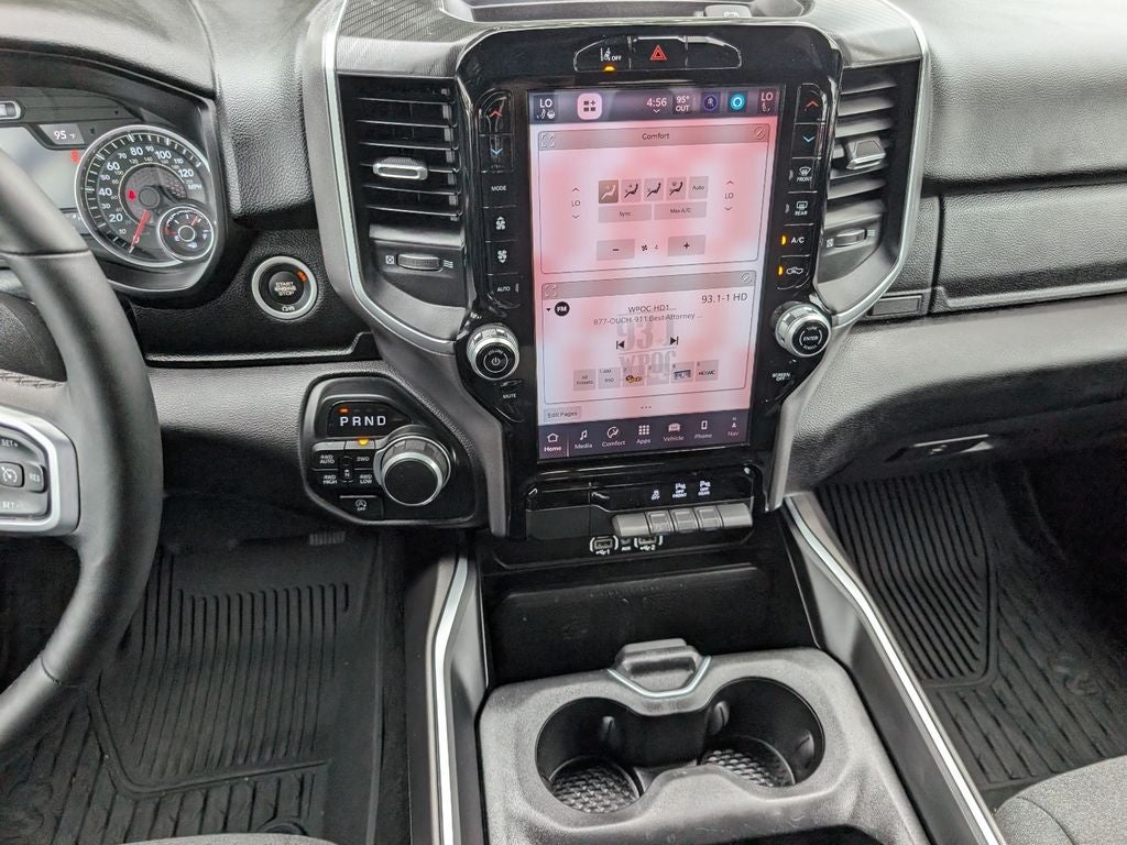 2025 RAM 1500 Big Horn Crew Cab 4x4 5'7' Box