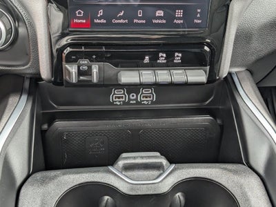2025 RAM 1500 Big Horn Crew Cab 4x4 5'7' Box