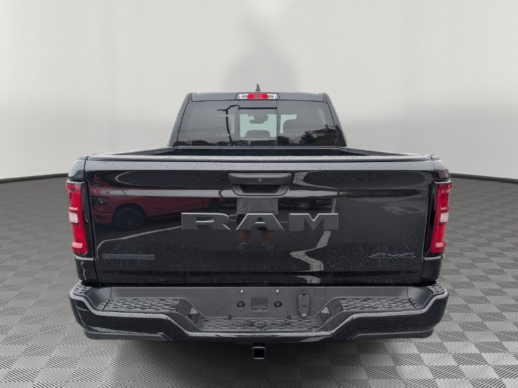 2025 RAM 1500 Big Horn Crew Cab 4x4 5'7' Box