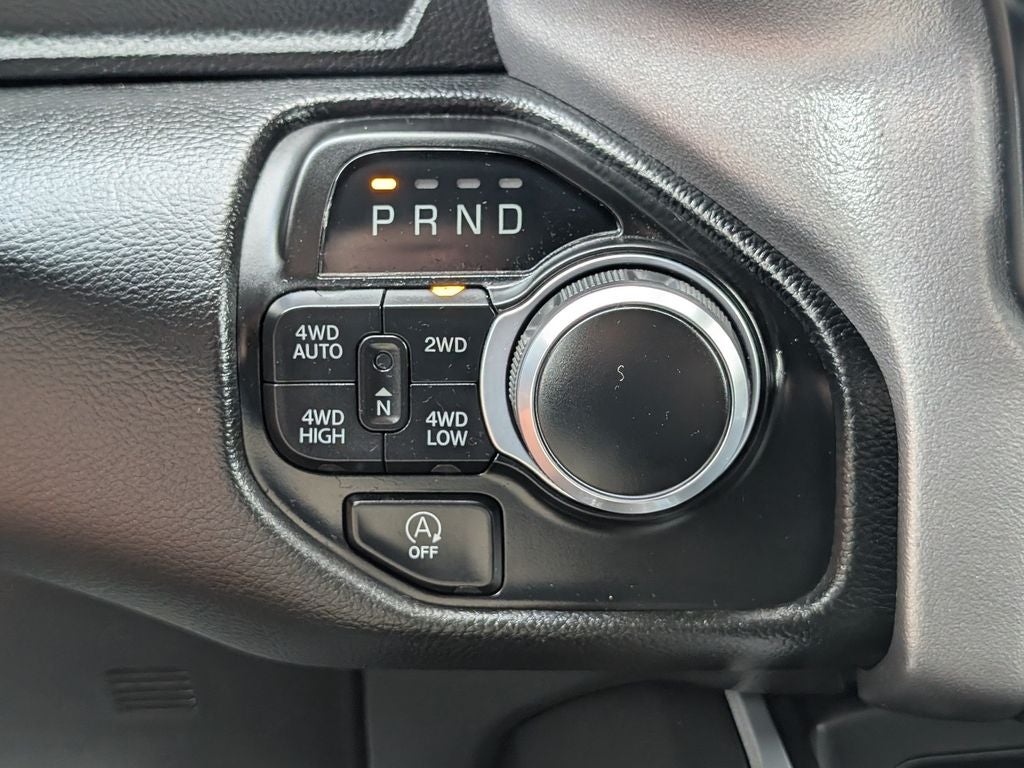 2023 RAM 1500 Big Horn Crew Cab 4x4 5'7' Box